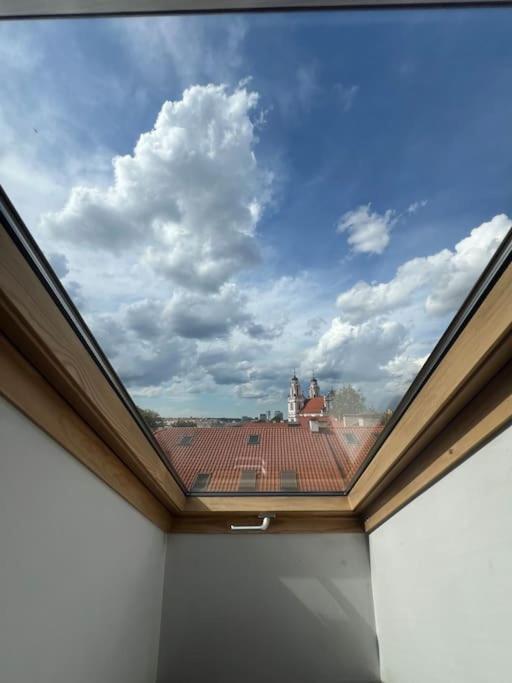 Old Town Apartment With Free Parking Vilnius Exterior photo